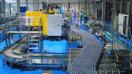 安圖縣 打通“供需”渠道，讓礦泉水產(chǎn)品搭上“直通車(chē)”